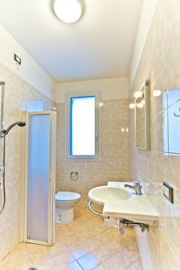 Residence Stefania Caorle Szoba fotó